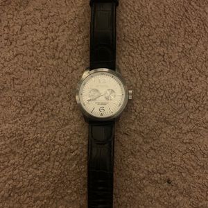 Invicta black leather watch